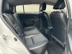 2022 Toyota Yaris L Zhixuan X 1.5L CVT Luxury Plus, белый — фото 19