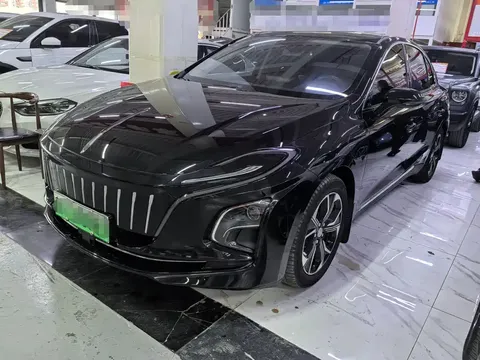 2023 Hongqi E-QM5 Basic Mobility