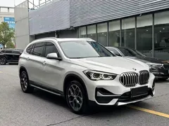 2022 BMW X1 Premium, белый — фото 11