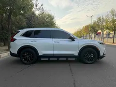 2023 Honda CR-V 2.0L e:PHEV, белый — фото 3