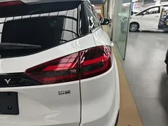 2022 Geely Atlas 1.8TD DCT, белый — фото 8