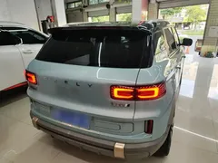 2023 Geely ICON 1.5TD, зелёный — фото 6