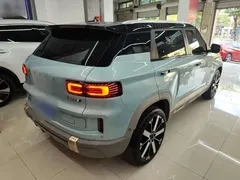 2023 Geely ICON 1.5TD, зелёный — фото 7
