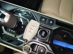 2023 Geely ICON 1.5TD, зелёный — фото 9