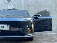 2023 Nio ET5T 75kWh Touring, чёрный — фото 4