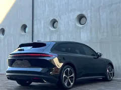 2023 Nio ET5T 75kWh Touring, чёрный — фото 10