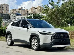 2022 Toyota Frontlander 2.0L CVT Leading, белый — фото 3