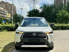 2022 Toyota Frontlander 2.0L CVT Leading, белый — фото 11
