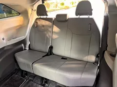 2021 Toyota Sienna 2.5L Hybrid Luxury, чёрный — фото 15