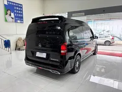 2023 Mercedes-Benz Vito 2.0T Business 7-seat, чёрный — фото 6
