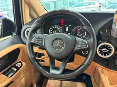 2023 Mercedes-Benz Vito 2.0T Business 7-seat, чёрный — фото 17