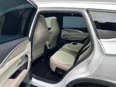 2023 BYD Song Pro Champion DM-i PHEV 71km Exceed, белый — фото 5