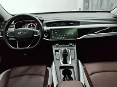 2022 Geely Atlas 1.8TD DCT, белый — фото 12