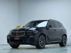 2021 BMW X5 M Sport Package, чёрный — фото 2