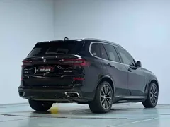 2021 BMW X5 M Sport Package, чёрный — фото 18
