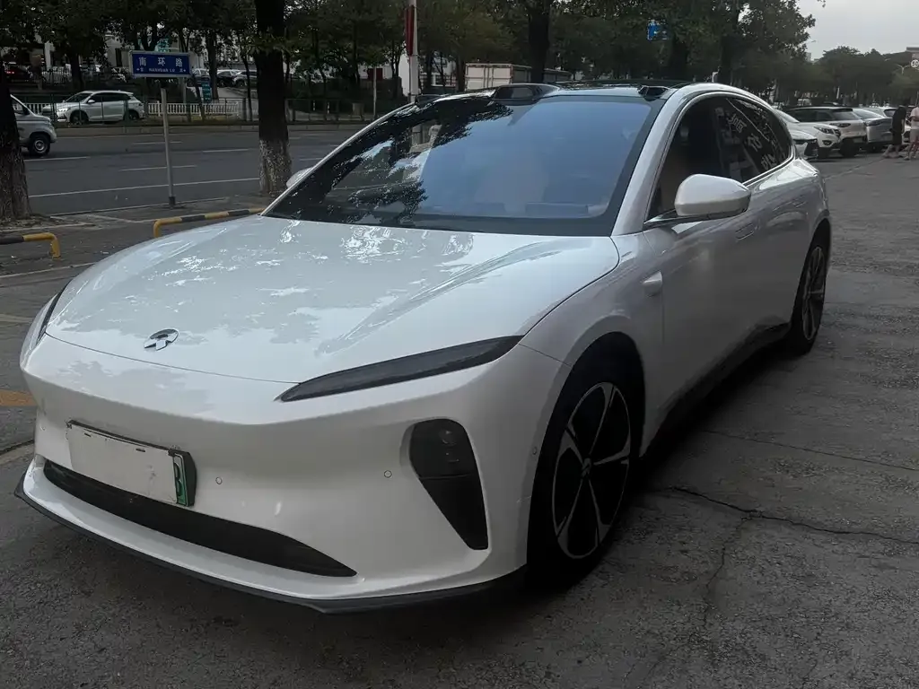 2024 Nio ET5T 75kWh Touring