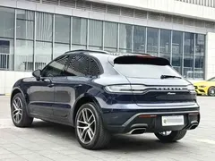 2022 Porsche Macan 2.0T, чёрный — фото 2