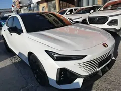 2022 Changan UNI-V 1.5T Premium, белый — фото 4
