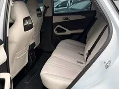 2024 BYD Yuan UP 401km Vitality, белый — фото 8