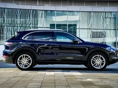 2022 Porsche Cayenne 3.0T Platinum, синий — фото 3