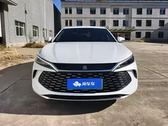 2024 BYD Qin L PHEV 80km Exceed, белый — фото 2
