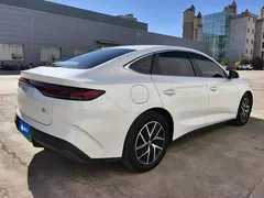 2024 BYD Qin L PHEV 80km Exceed, белый — фото 3