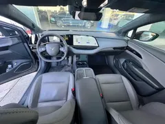 2025 Hongqi EH7 640 4WD — фото 29