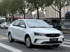2021 Geely Emgrand UP 1.5L CVT Luxury, белый — фото 3