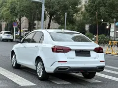 2021 Geely Emgrand UP 1.5L CVT Luxury, белый — фото 6