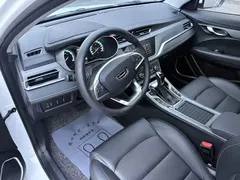 2021 Geely Emgrand UP 1.5L CVT Luxury, белый — фото 9