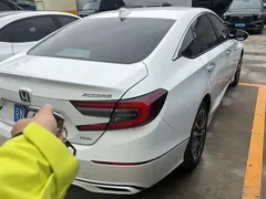 2022 Honda Accord 2.0L Hybrid, белый — фото 3