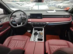 2023 Jetour X70 PLUS 1.5T DCT 7-seat, белый — фото 8
