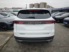 2023 Jetour X70 PLUS 1.5T DCT 7-seat, белый — фото 15