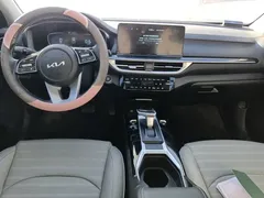 2023 Kia Cerato 1.5L CVT Luxury, белый — фото 5