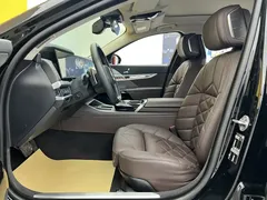 2023 BMW 7 Series 740Li Leading Luxury Package, чёрный — фото 18