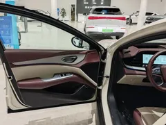 2026 BYD Seal 07 PHEV 1.5T 230km Flagship — фото 4