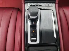 2025 Hongqi H5 PHEV 170, чёрный — фото 16