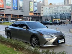 2021 Lexus ES 200 Excellence — фото 3
