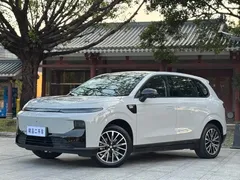 2025 Leapmotor B10 510 Enjoy — фото 1