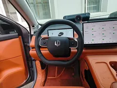 2024 Leapmotor C16 EREV 200 Premium — фото 6