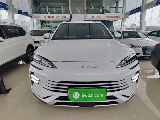 2023 BYD Song PLUS Champion DM-i PHEV 110KM Flagship Plus