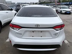 2021 Toyota Levin 185T CVT Luxury, белый — фото 5