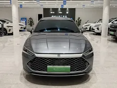 2024 BYD Qin PLUS Honor DM-i PHEV 55km Leading — фото 2