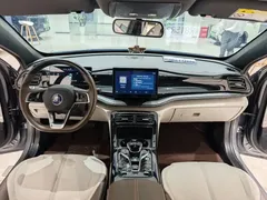 2024 BYD Qin PLUS Honor DM-i PHEV 55km Leading — фото 6