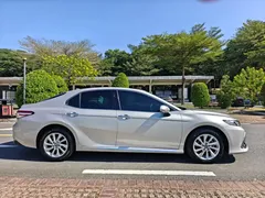 2023 Toyota Camry 2.0G Luxury — фото 8