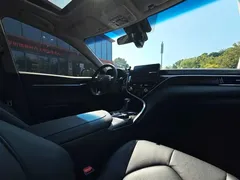 2023 Toyota Camry 2.0G Luxury — фото 12