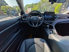 2023 Toyota Camry 2.0G Luxury — фото 16