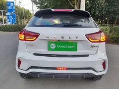 2021 Geely Vision X3 1.5L CVT Premium, белый — фото 6