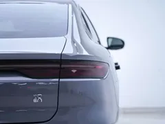 2025 BYD Han PHEV 125km Elite — фото 15