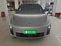 2025 Li Auto i6 4WD Standard — фото 3